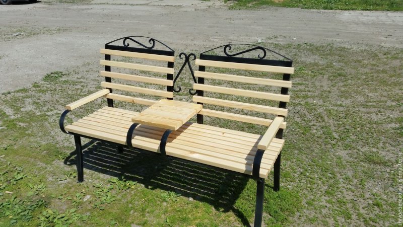Скамейка из металла