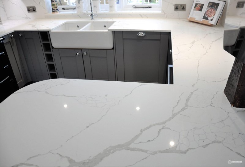 Avant Quartz 7400 Калакатта Дофине