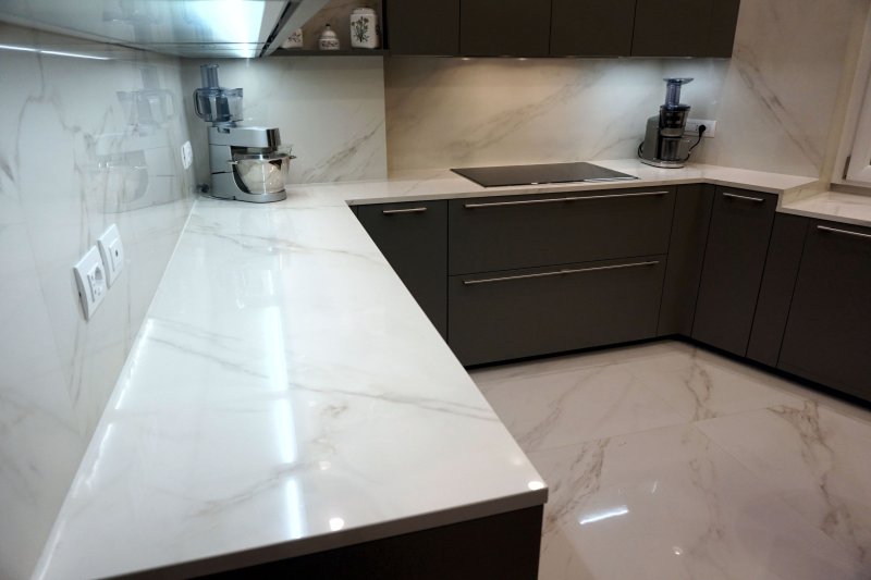 Neolith Calacatta