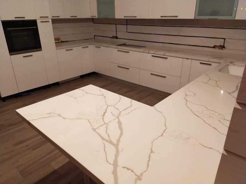 Avant Quartz 7400 Калакатта Дофине