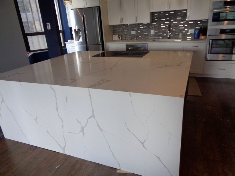 Neolith Calacatta