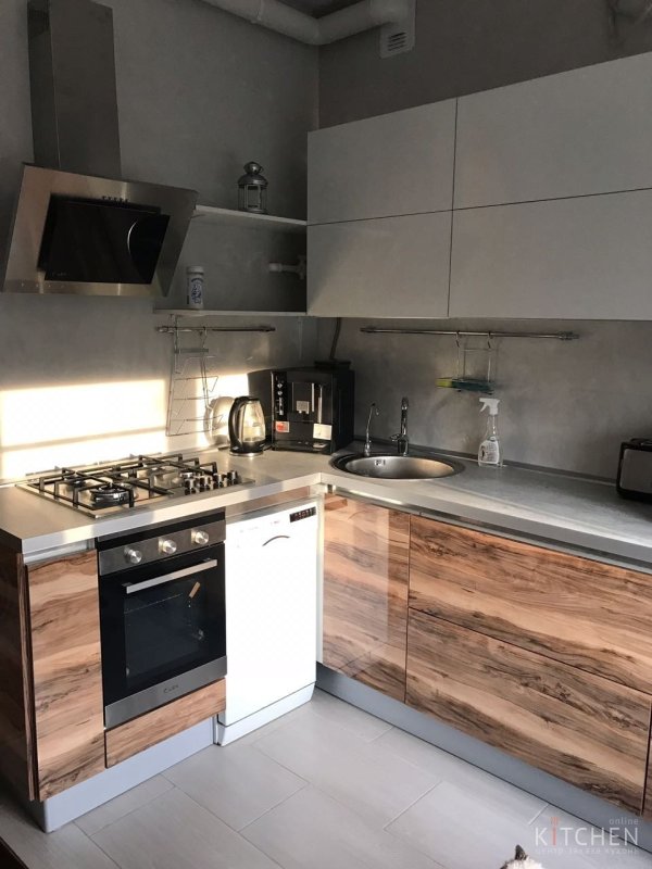 Кухни из пластика под дерево