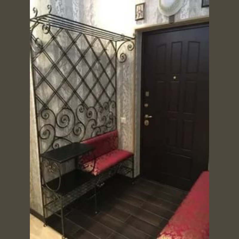 Кованые изделия в интерьере