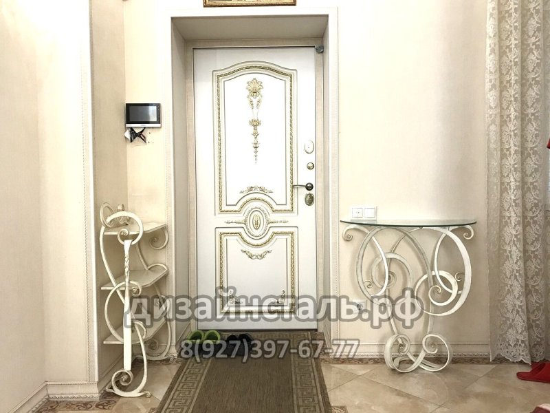 Кованная прихожая