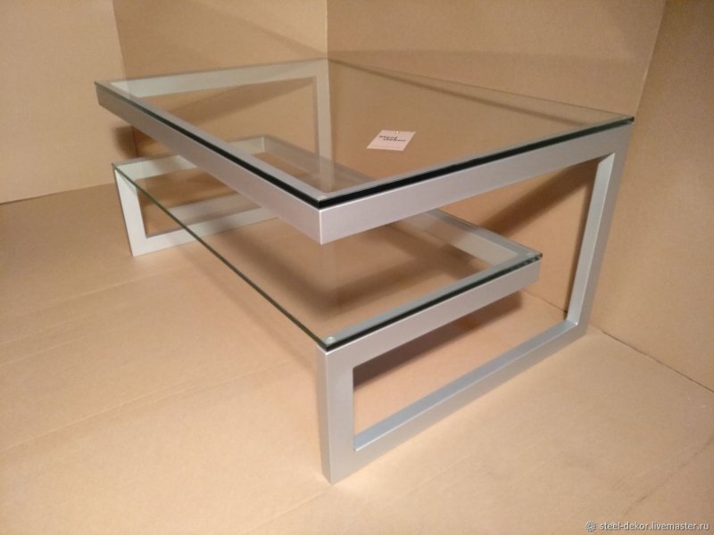 Журнальный стол Bern Glass