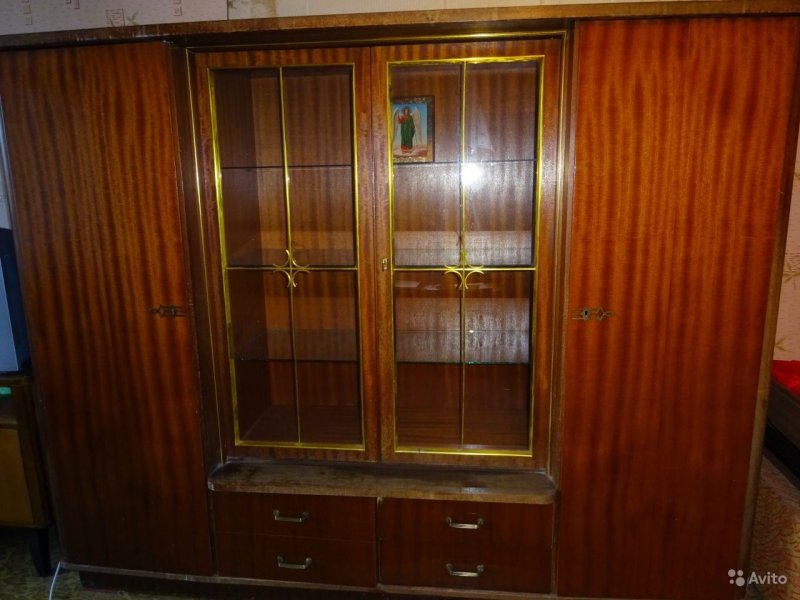 Шкаф Хельга, restavraciya
