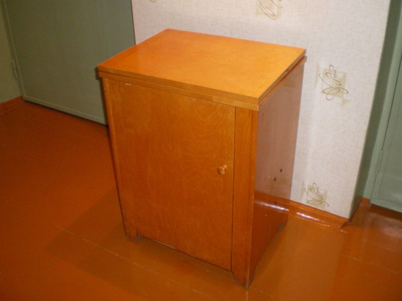 Тумба ГДР модель 573