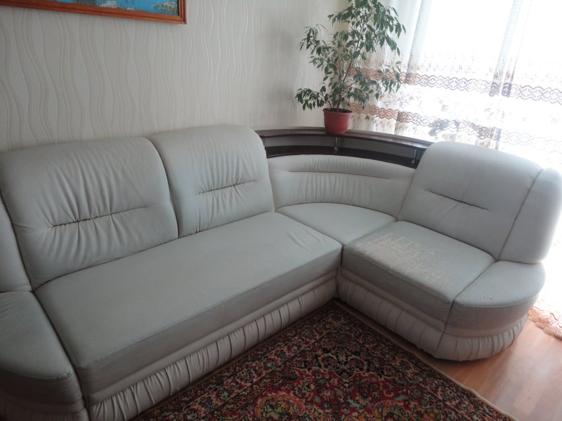 Перетянуть угловой диван