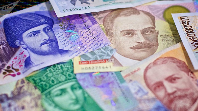 Грузинский лари банкноты