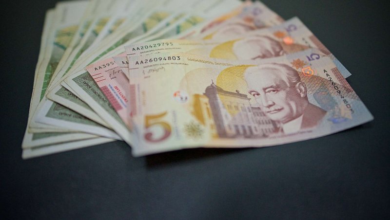 Национальная валюта Грузии