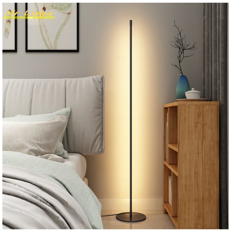 Торшер Tripod Floor Lamp