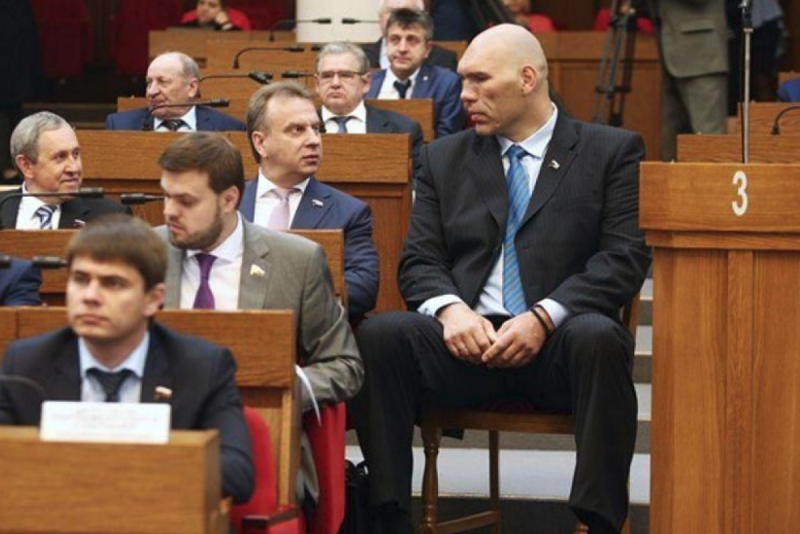 Николай Валуев депутат