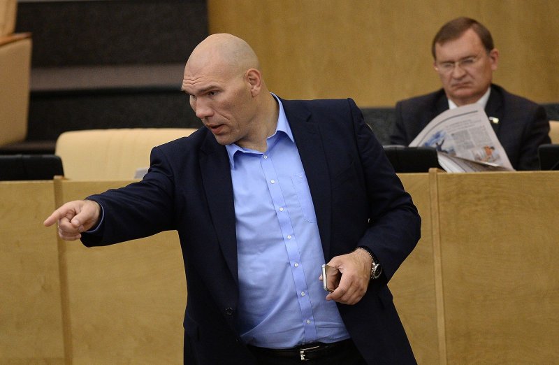 Костюм депутата