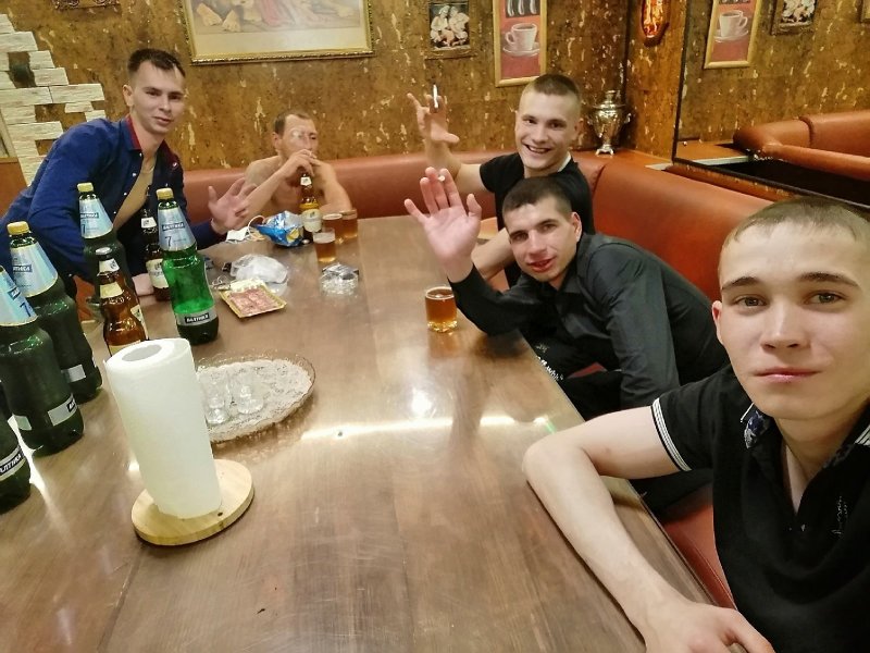 Паспорт в руках