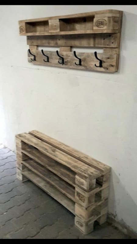 Полка для обуви из паллет