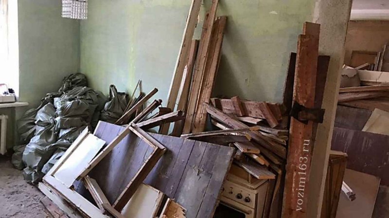 Строительный мусор в квартире