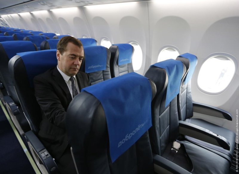 Boeing 737-800 победа салон