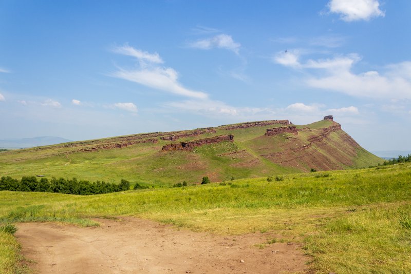 Горы сундуки Хакасия