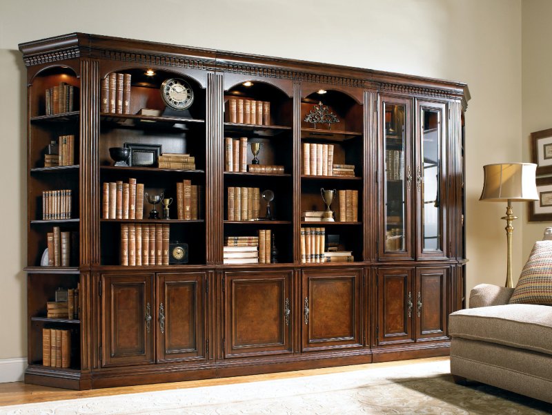 Шкаф книжный European Renaissance II, hooker Furniture