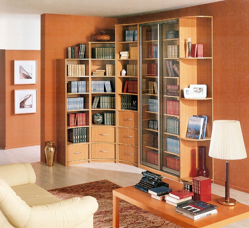 Угловой книжный стеллаж