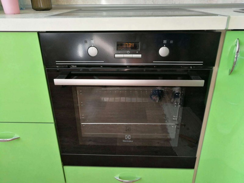 Духовой шкаф Neff b1ace3fn0r