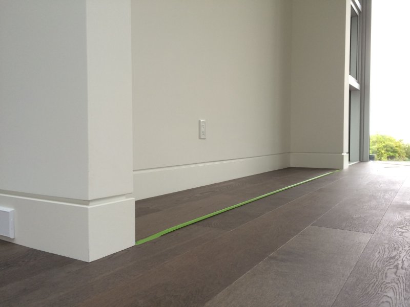 Плинтус PROSKIRTING line