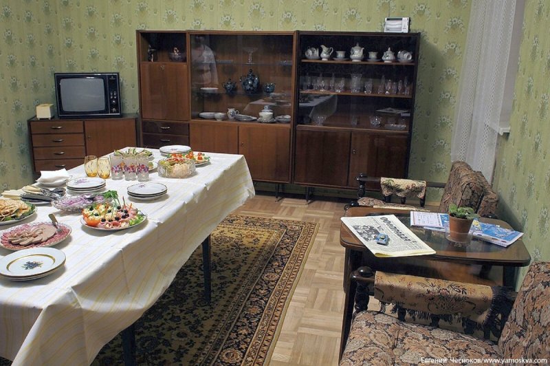 Советская квартира интерьер