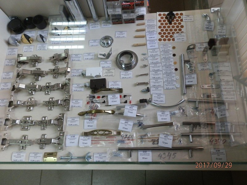 Магазин мебельной фурнитуры в Оренбурге на Юркина каталог