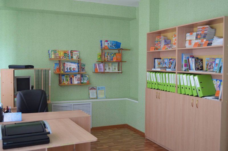 Шкаф для методического кабинета в детском саду