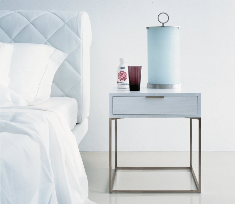 Прикроватная тумбочка с 2 ящиками зеркальная Nightstand