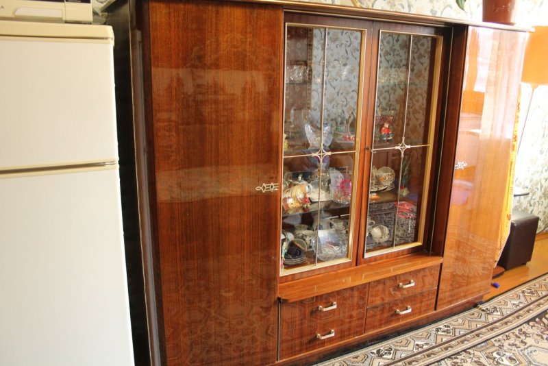 Сервант ГДР Хельга 51