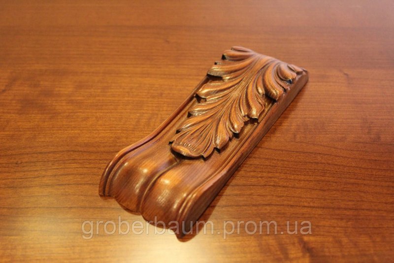 Резные кронштейны из дерева для мебели