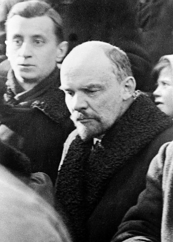 Владимир Ильич Ленин и Надежда Константиновна Крупская
