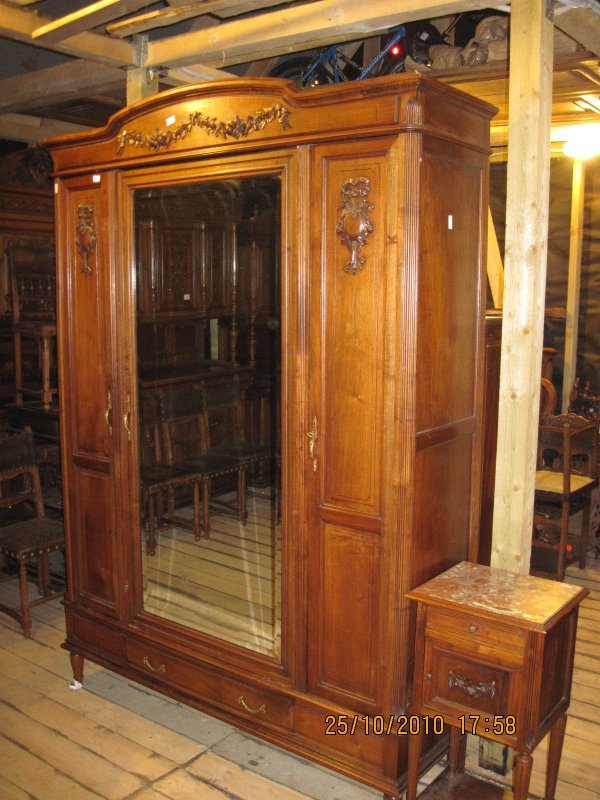 Мебель сталинский Ампир шкаф