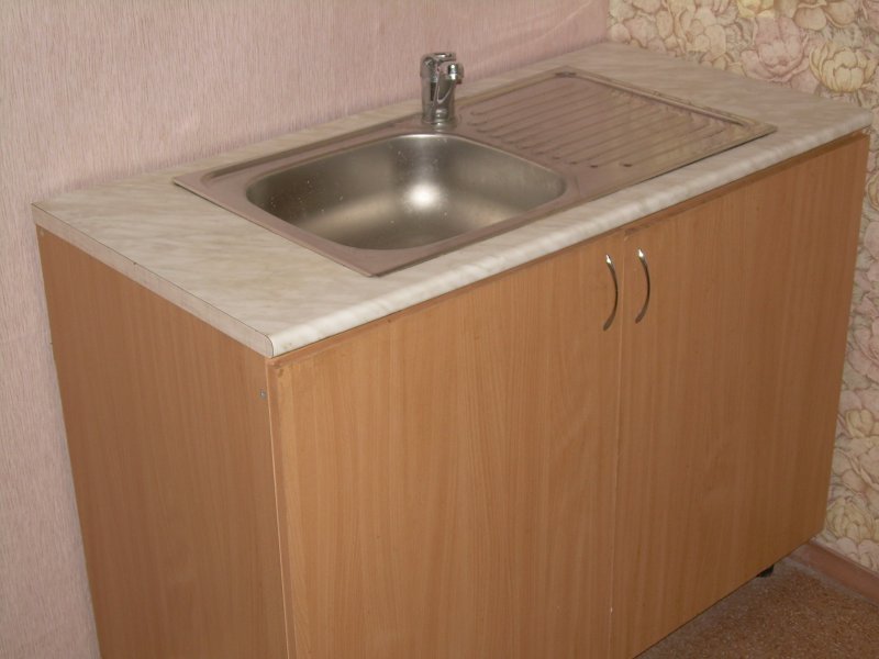 Шкаф-тумба, (600х500х720, оснащена мойкой, одна чаша; рег. Нога 100мм)