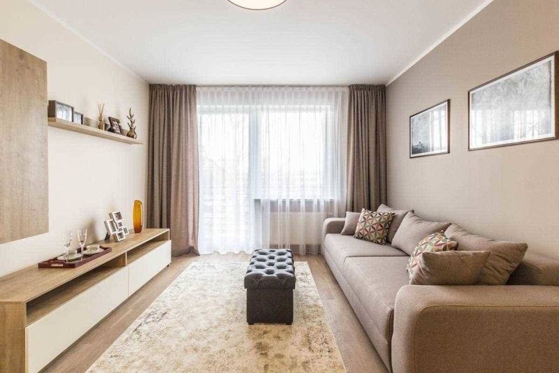 Интерьер квадратной гостиной-с 15м2