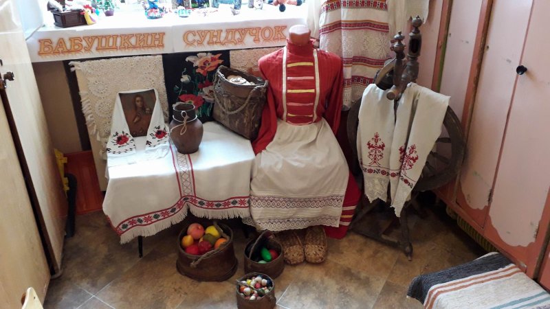 Старинный Бабушкин сундук