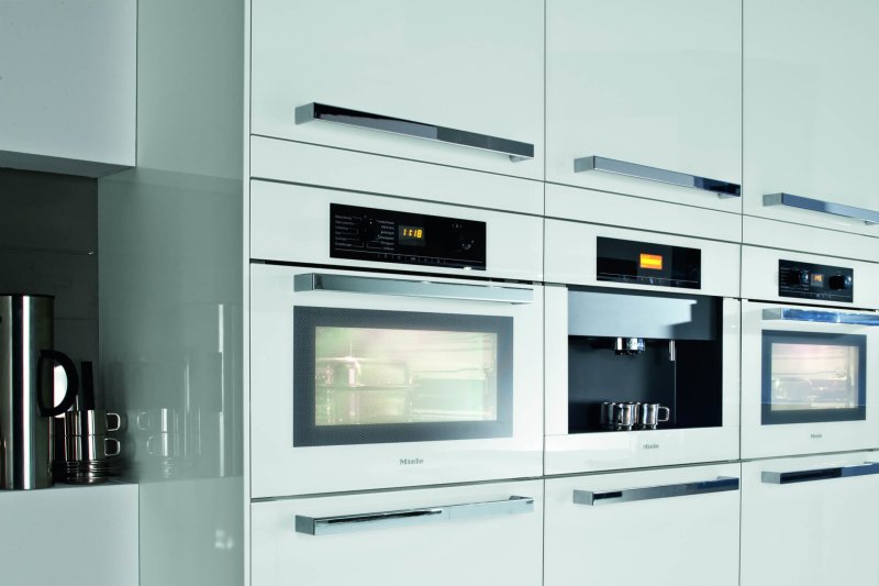 Микроволновая печь Miele встраиваемая белая