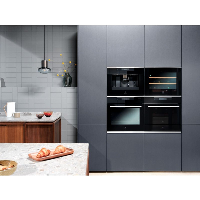 Кофемашина Electrolux kbc65x