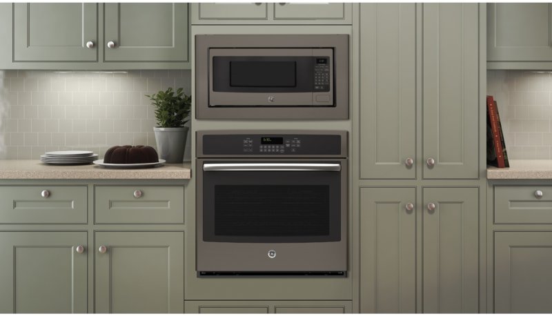 Духовой шкаф Gorenje с микроволновкой