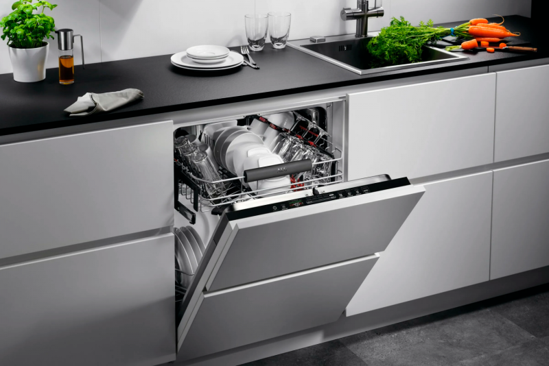 Посудомоечная машина AEG FSE 73600 P