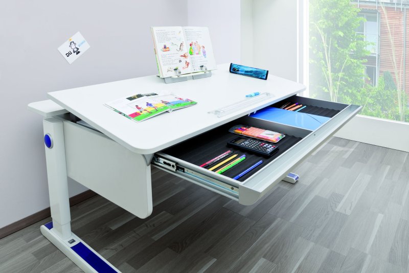 Комплект парта и стул с чехлом Rifforma Comfort 07