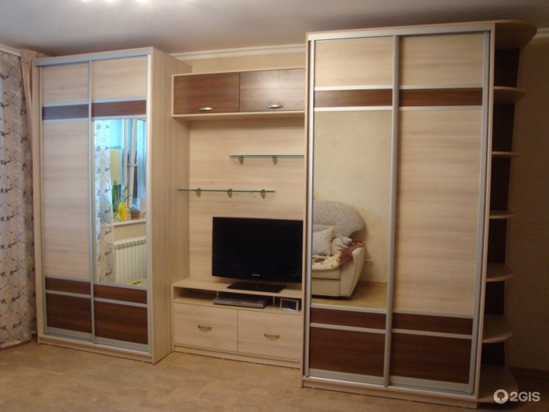 Стенка со шкафом купе в спальню