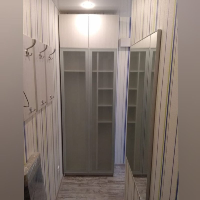 Шкаф-купе в прихожую хрущевки