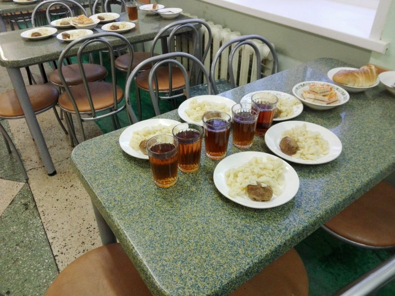 Невкусный школьный обед