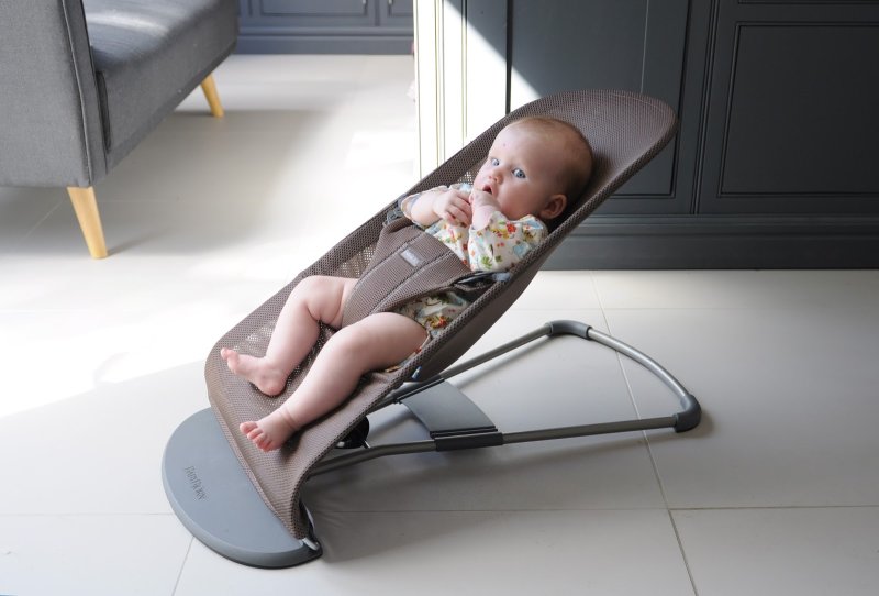 Кресло-качалка 4moms Рокару
