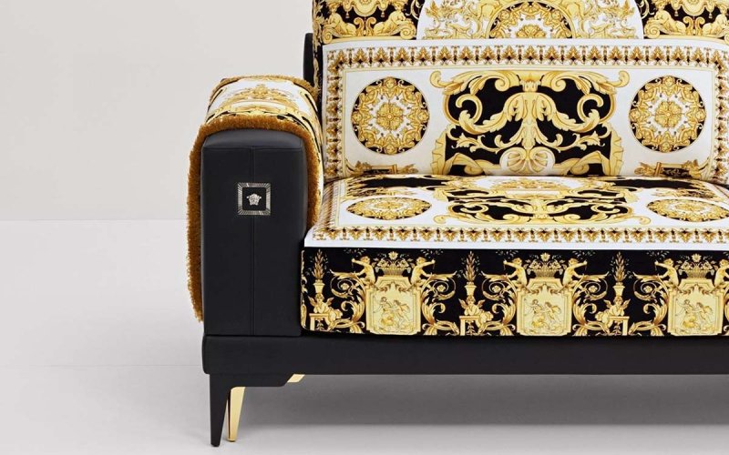 Мебель Gianni Versace