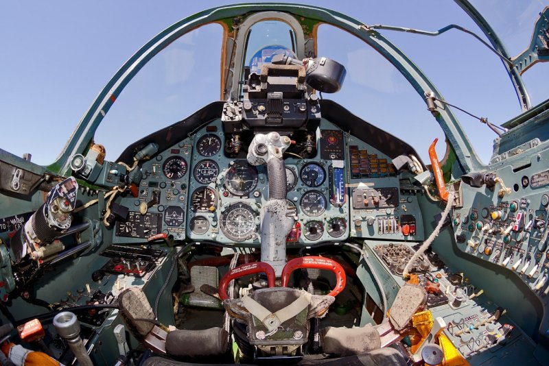 Су-25уб кабина