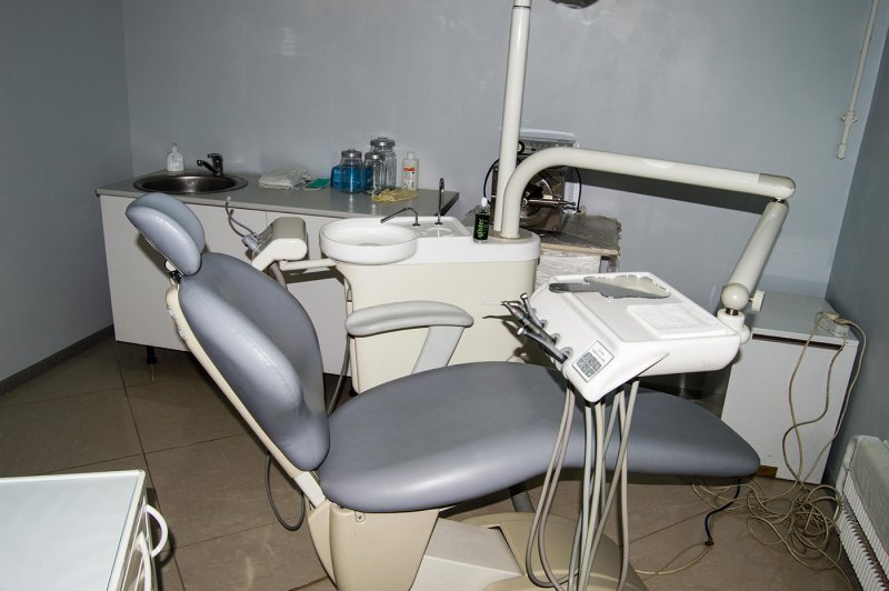 Silver Fox Dental Chair