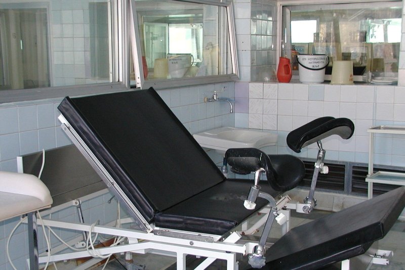 Кровать Рахманова для рожениц